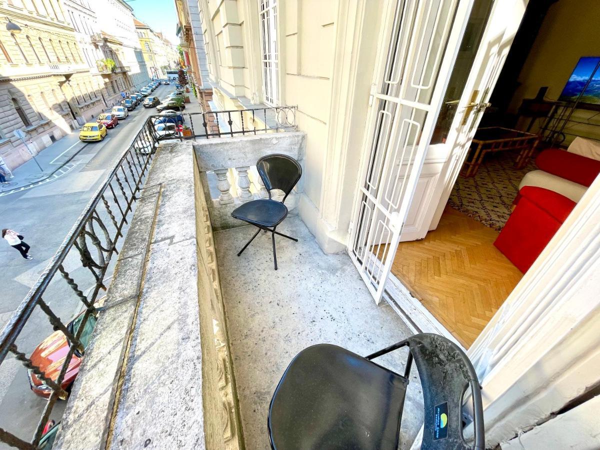 דירות בודפשט Isabelle Residency - Balcony & A.C מראה חיצוני תמונה